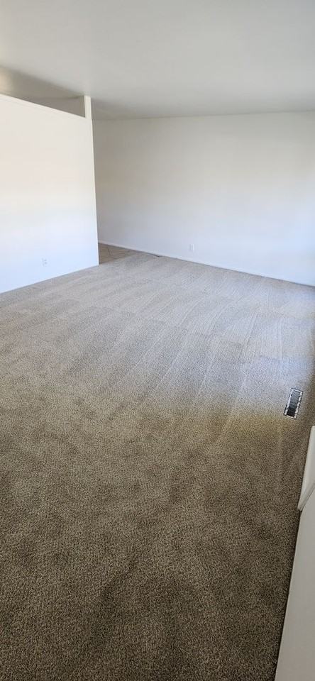 1115 N 1300 W - Photo 4 of 21