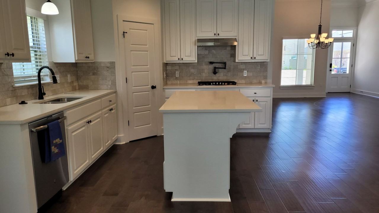 536 Warbler Crossing Avenue - Photo 5 of 10