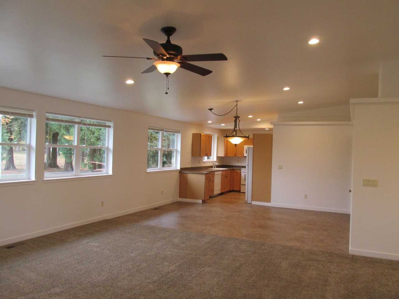 1536 Monroe St - Photo 3 of 22
