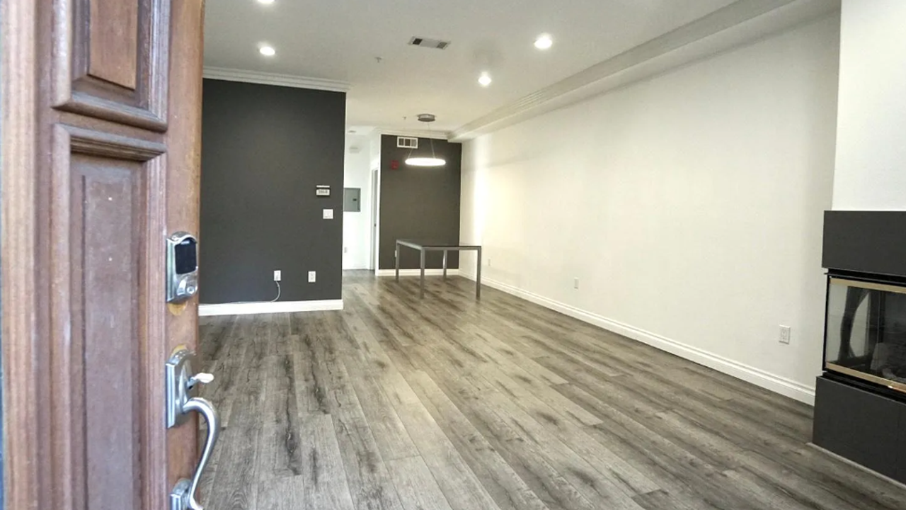 268 North Mar Vista Avenue #4 - Photo 3 of 24