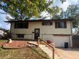 7009 S 79th St - Photo 1 of 1