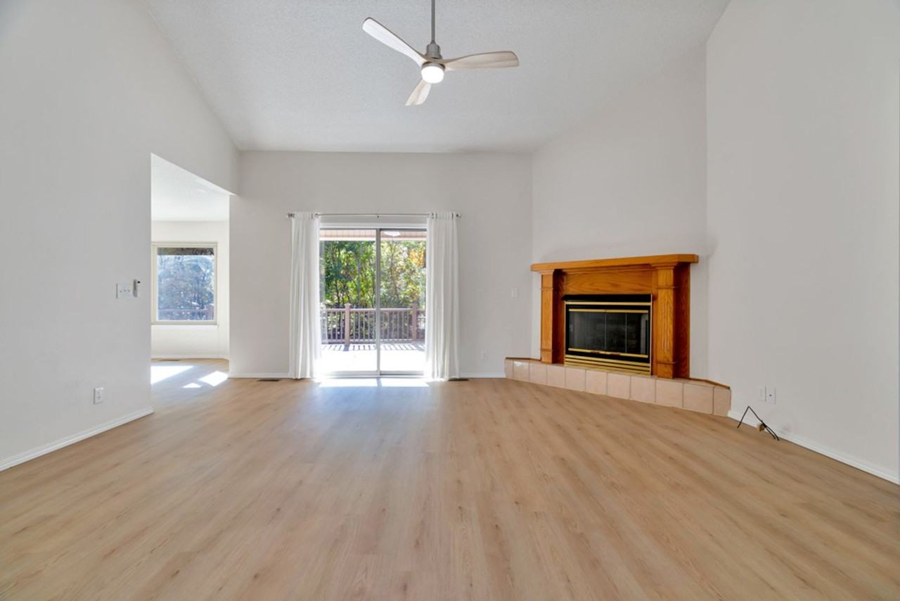 5 Longleat Ln - Photo 6 of 25