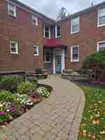 featured image of 1 1 - 15 Bryant Crescent