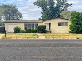 featured image of 2401 42nd Street