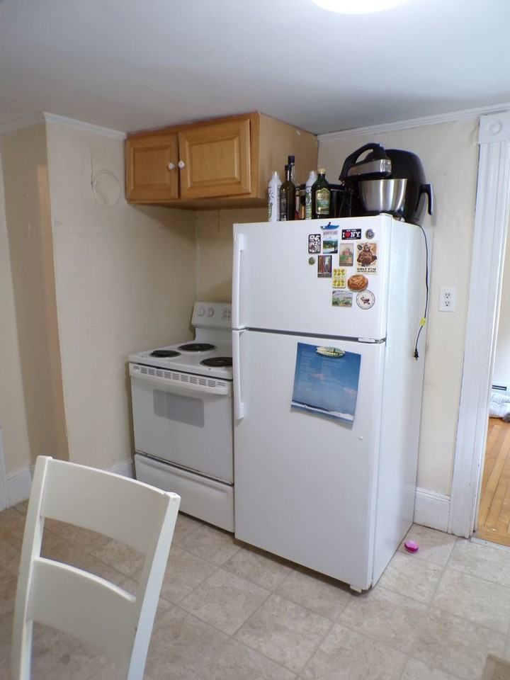 14-16 Hamlin Street, Orono ME - Photo 3 of 13