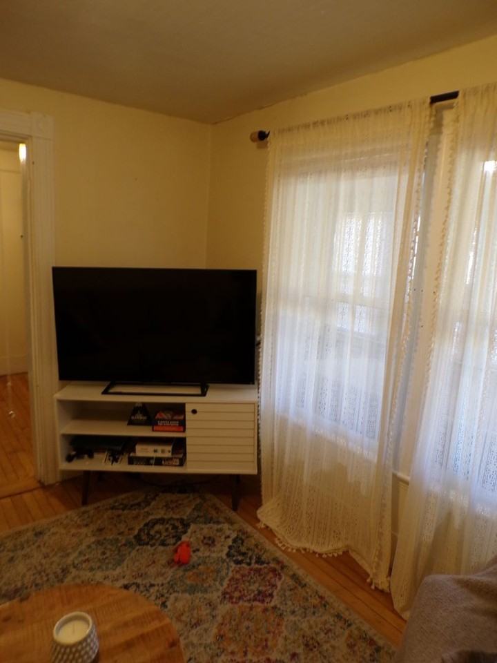 14-16 Hamlin Street, Orono ME - Photo 6 of 13