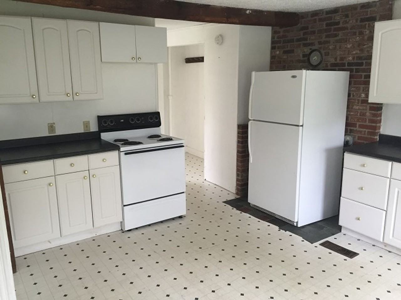 83 Park Street, Orono ME - Photo 2 of 14