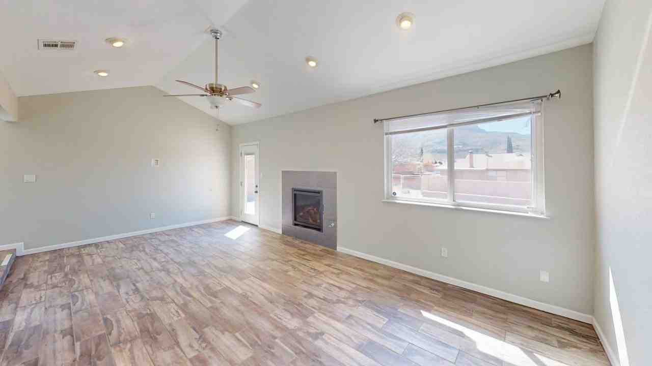 3206 Thunder Rd - Photo 6 of 50