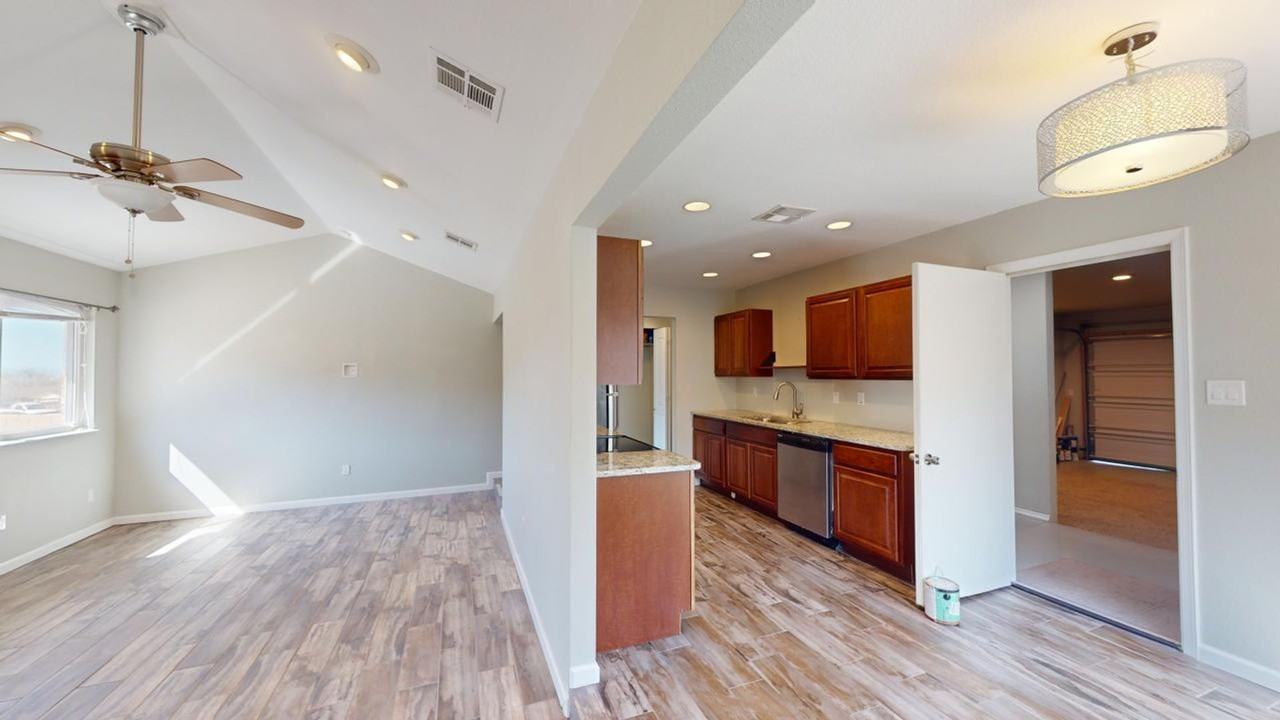 3206 Thunder Rd - Photo 7 of 50