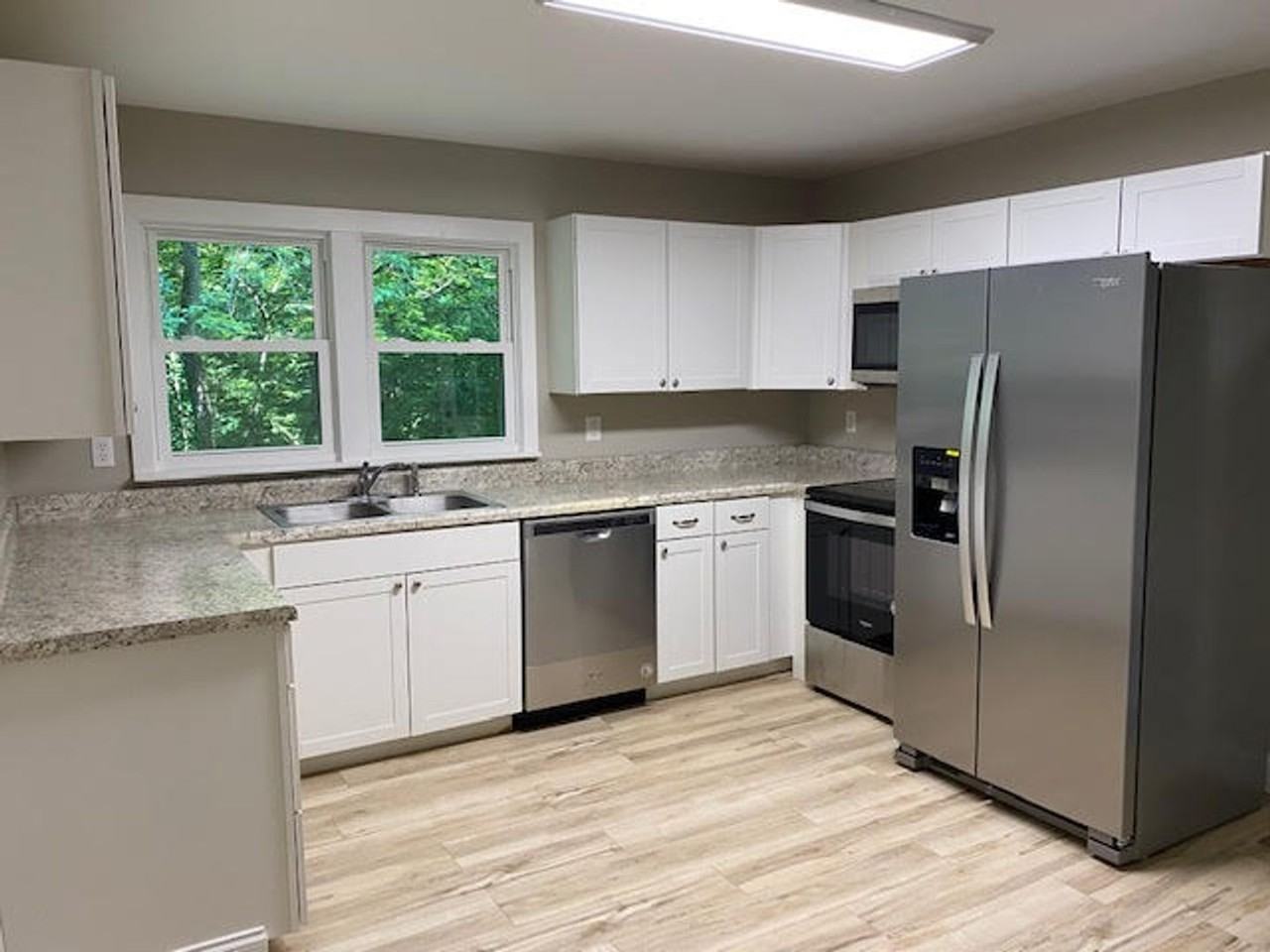147 Little Emory Rd - Photo 3 of 9