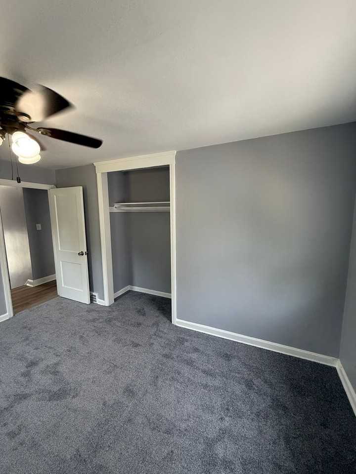 10317 Avon Avenue - Photo 5 of 11