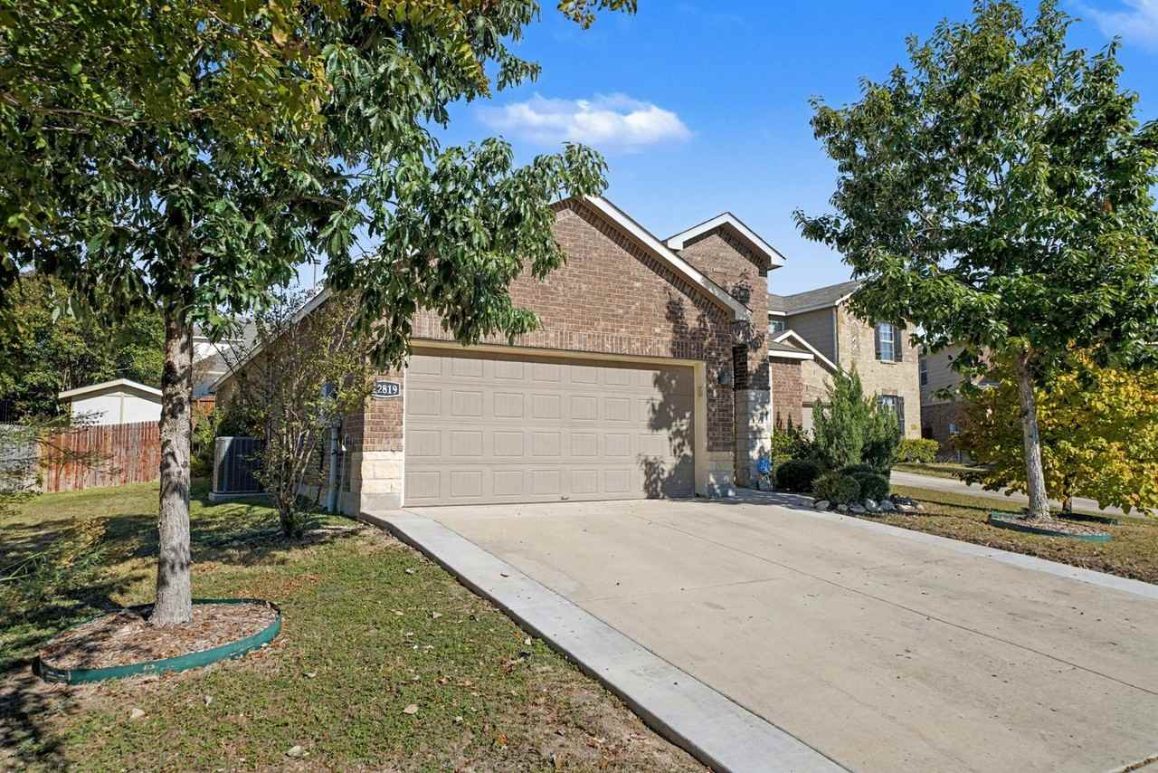 12819 Limestone Way - Photo 3 of 41