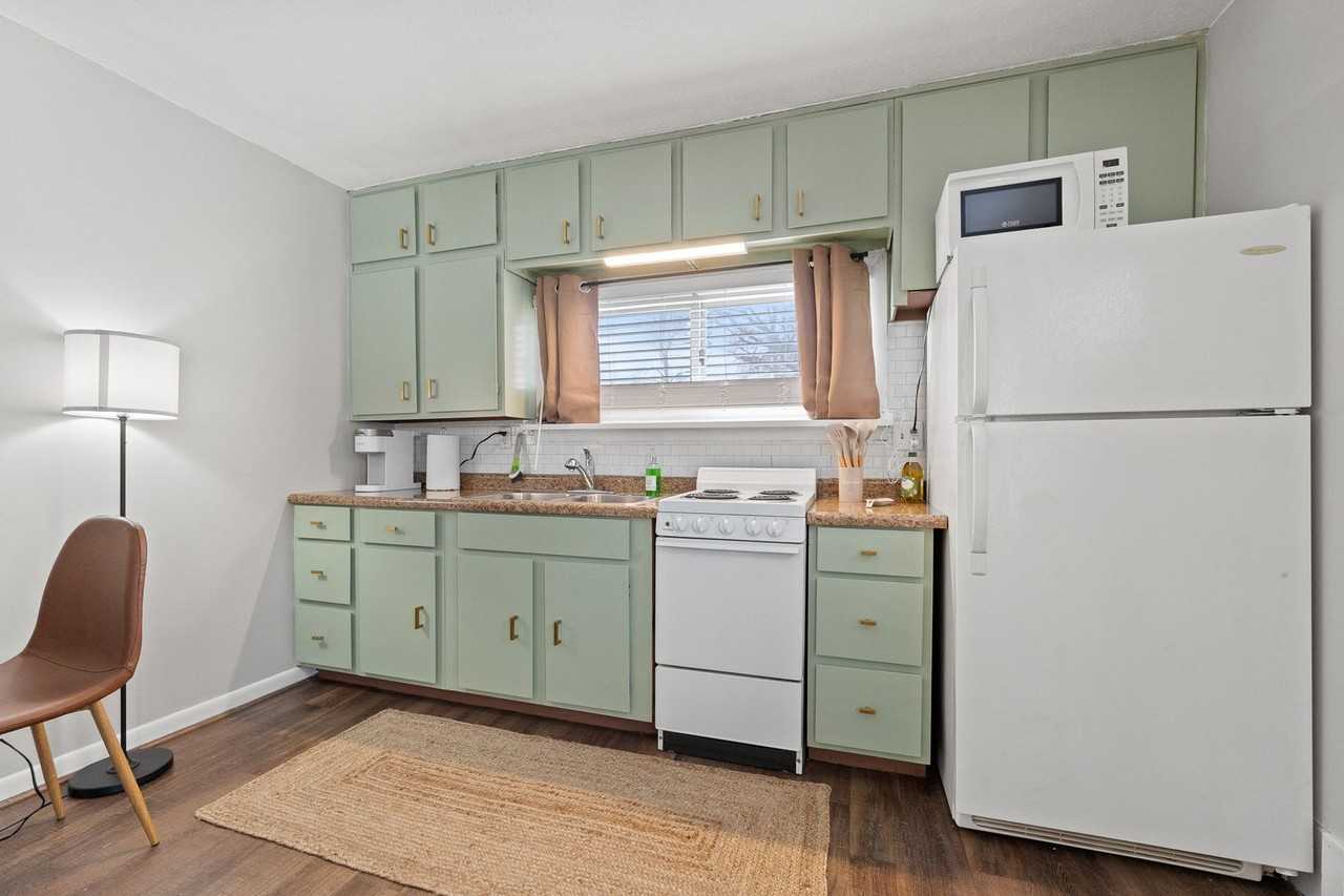 7321 Ideal Ave - Photo 2 of 17