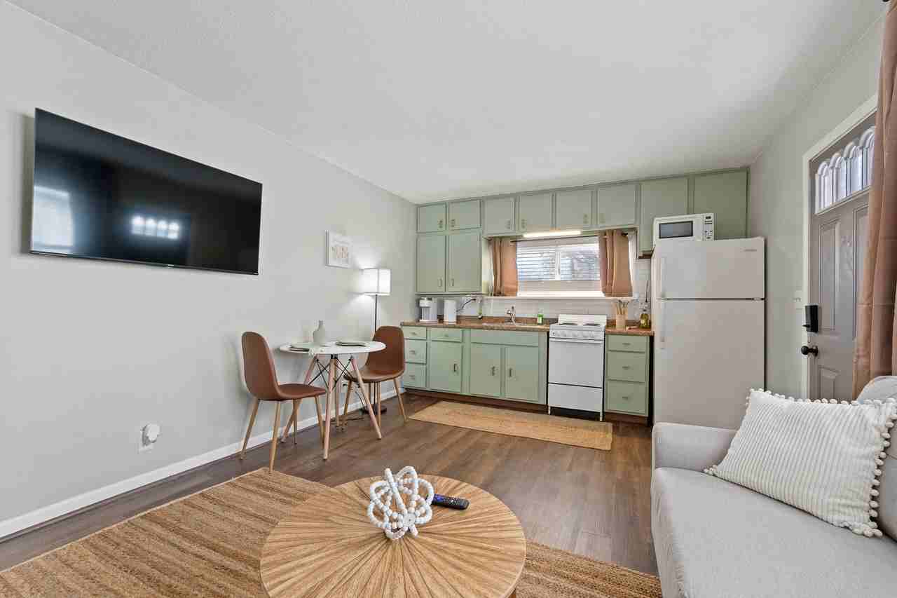7321 Ideal Ave - Photo 4 of 17