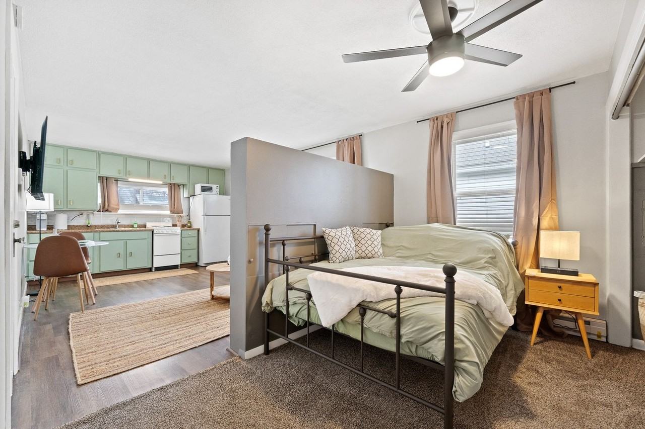 7321 Ideal Ave - Photo 6 of 17