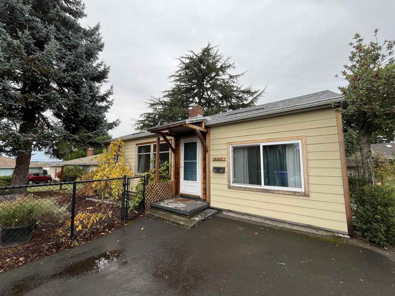 5130 Ne 86th Ave - Photo 2 of 31