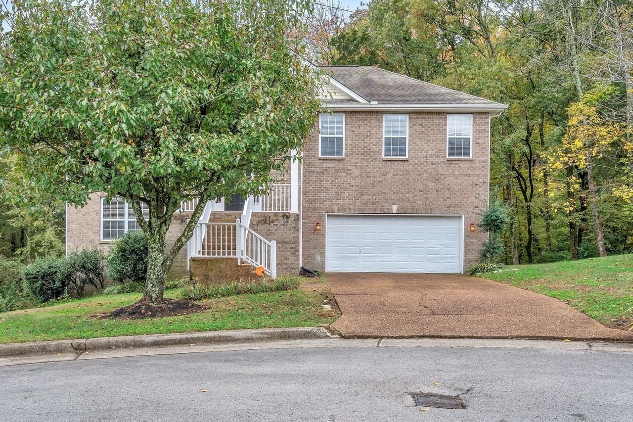 308 Splitwood Court - Photo 2 of 34