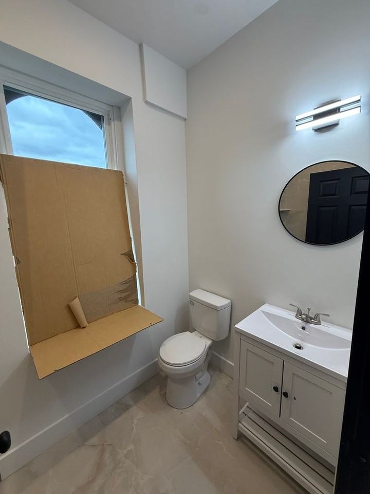 1543 N 33rd Street - Photo 6 of 9