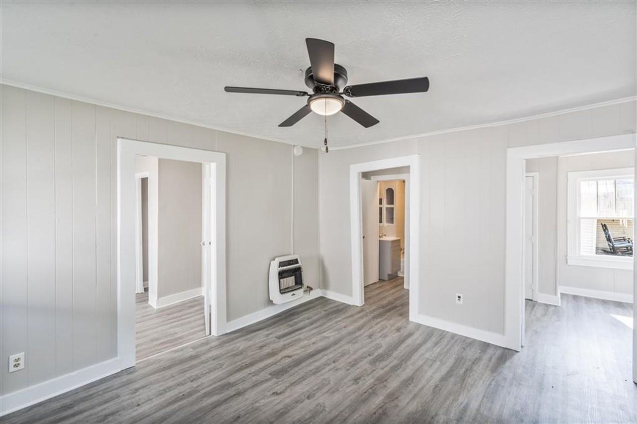 403 Mckenna St - Photo 6 of 6