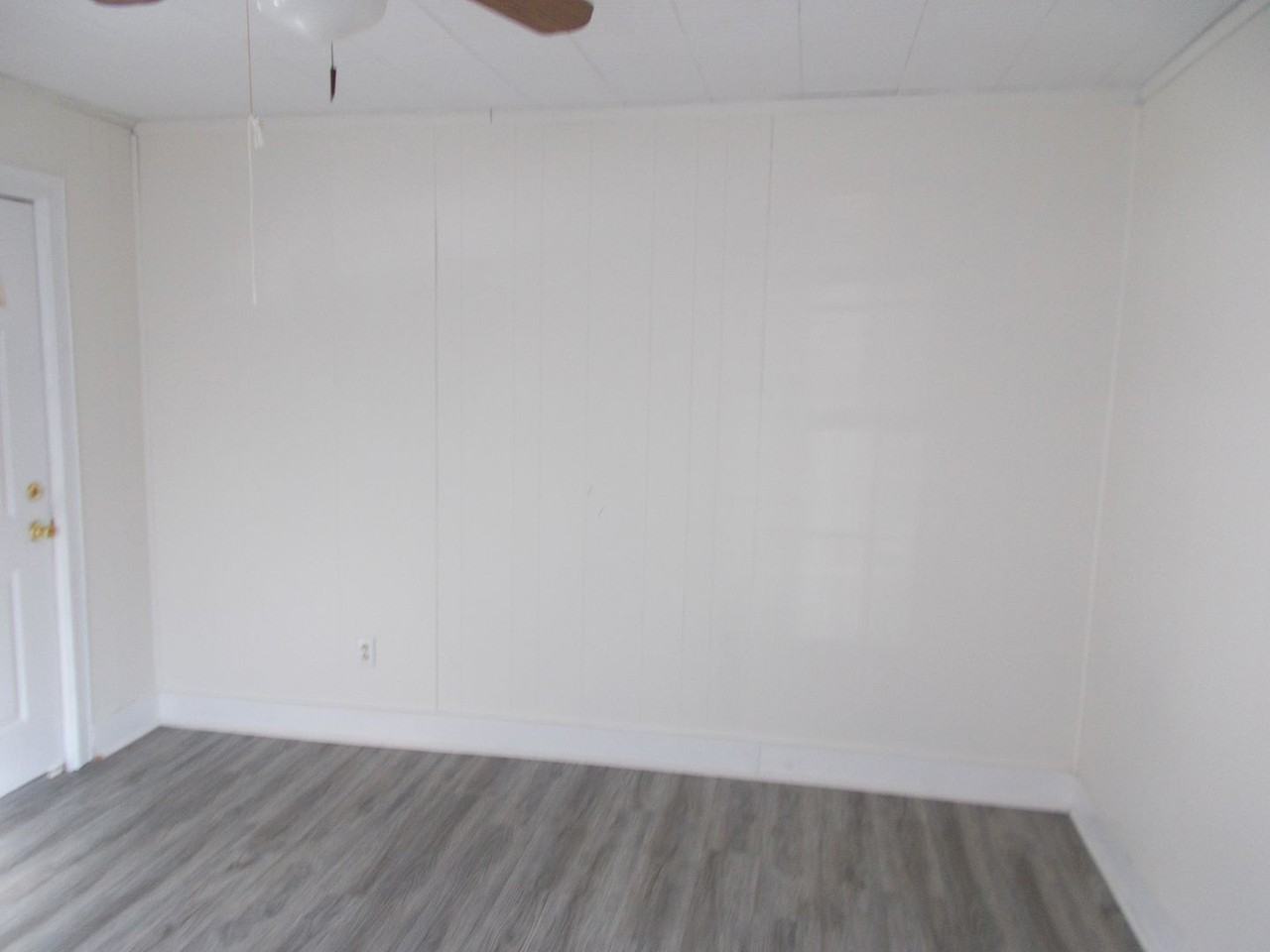 1445 Harris St - Photo 3 of 13