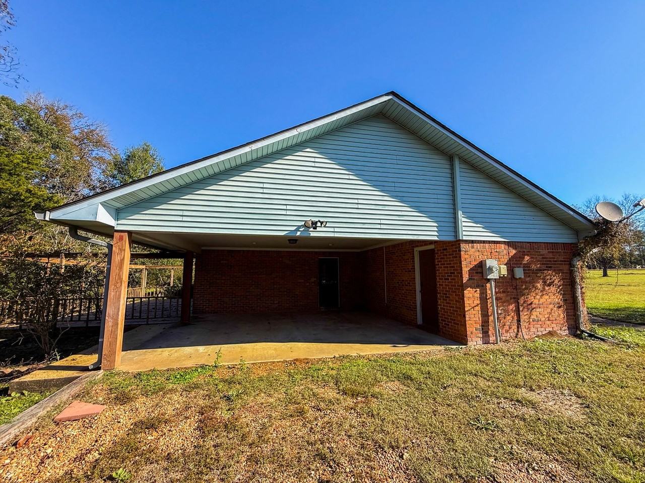 2241 Old Highway 25 - Photo 3 of 13