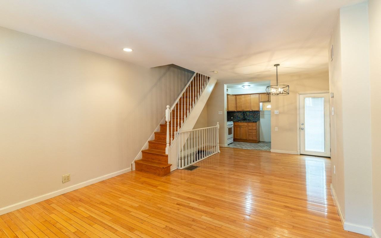 2822 South Smedley Street - Photo 3 of 24