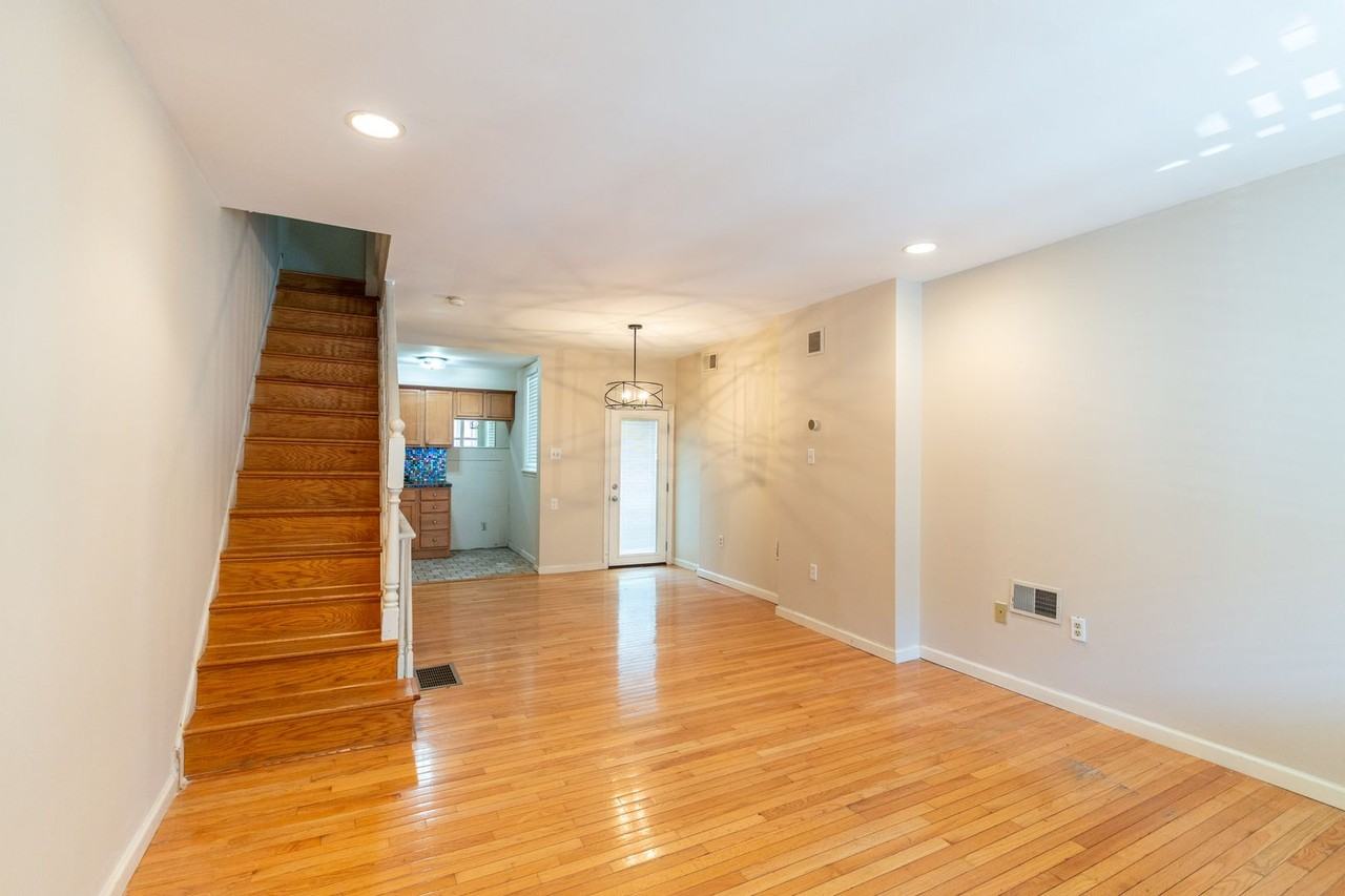 2822 South Smedley Street - Photo 4 of 24