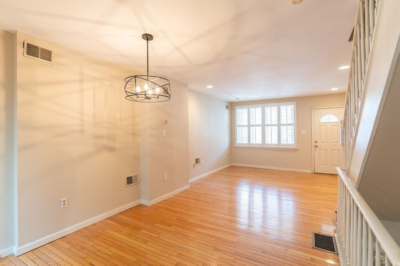 2822 South Smedley Street - Photo 6 of 24