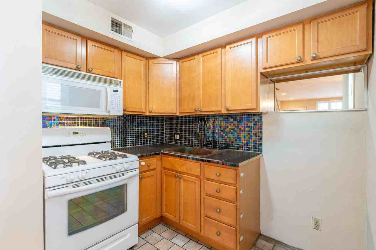 2822 South Smedley Street - Photo 7 of 24