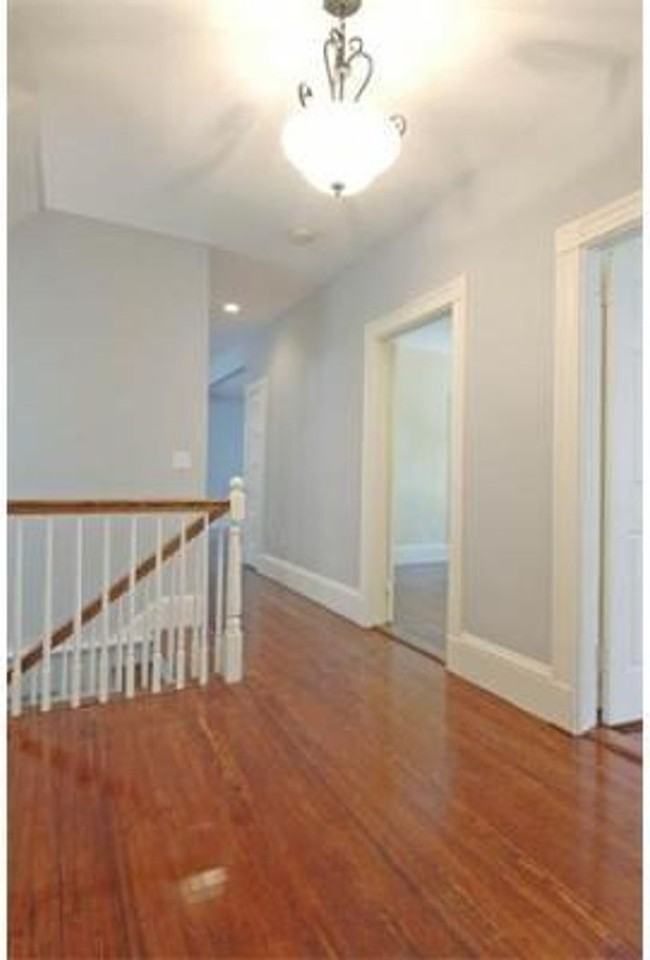 18 Parker Hill Avenue - Photo 7 of 9