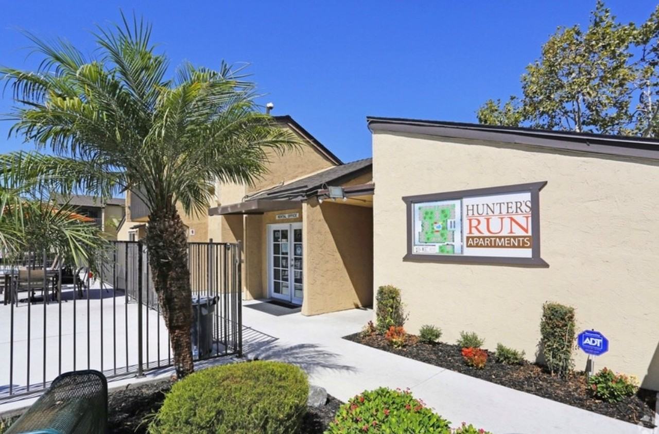 Hunter's Run Apartments - Photo 3 of 25