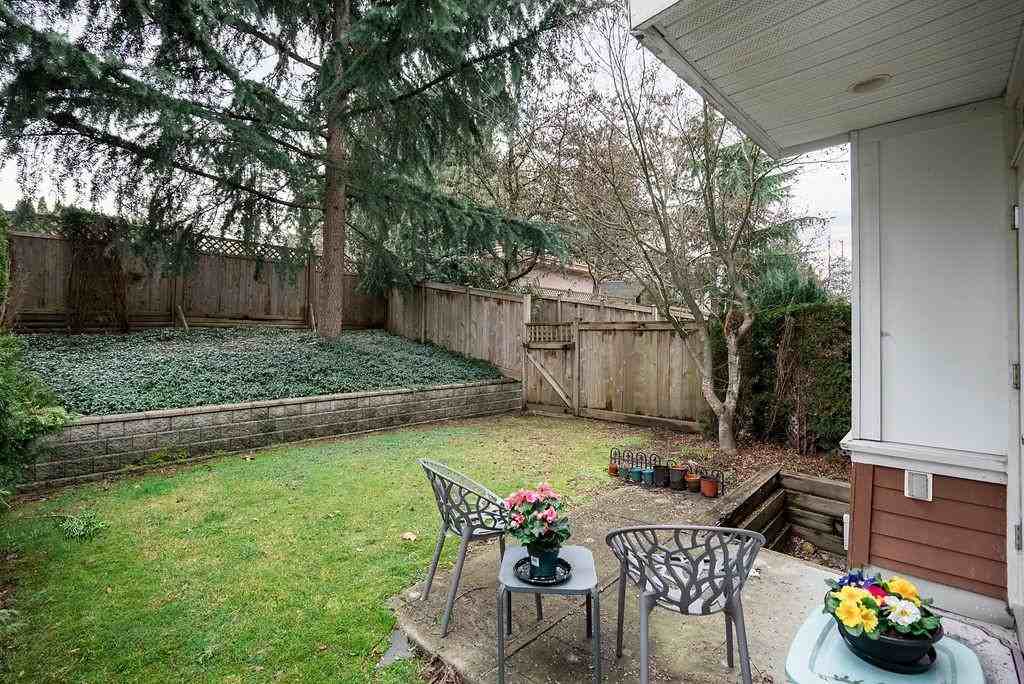 6528 Denbigh Avenue - Photo 3 of 10
