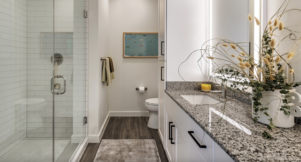 1701 Briarcliff Boulevard - Photo 6 of 14