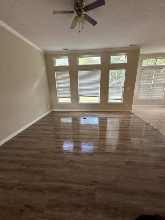 844 Pembridge Ct - Photo 2 of 14