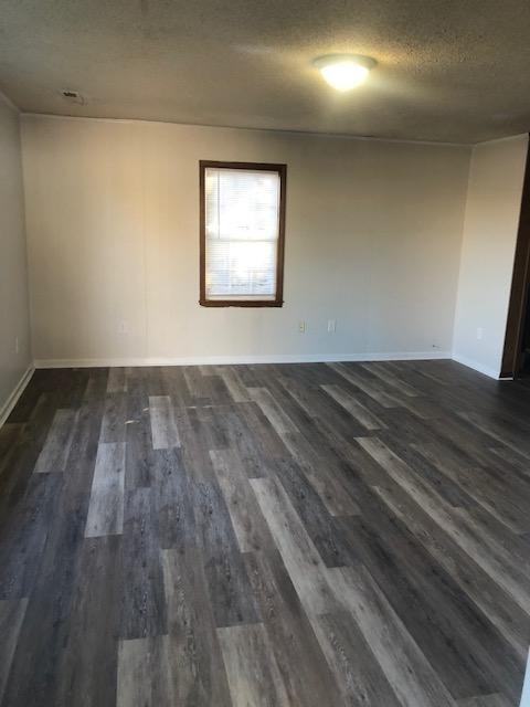9 Robbins Cir - Photo 3 of 10