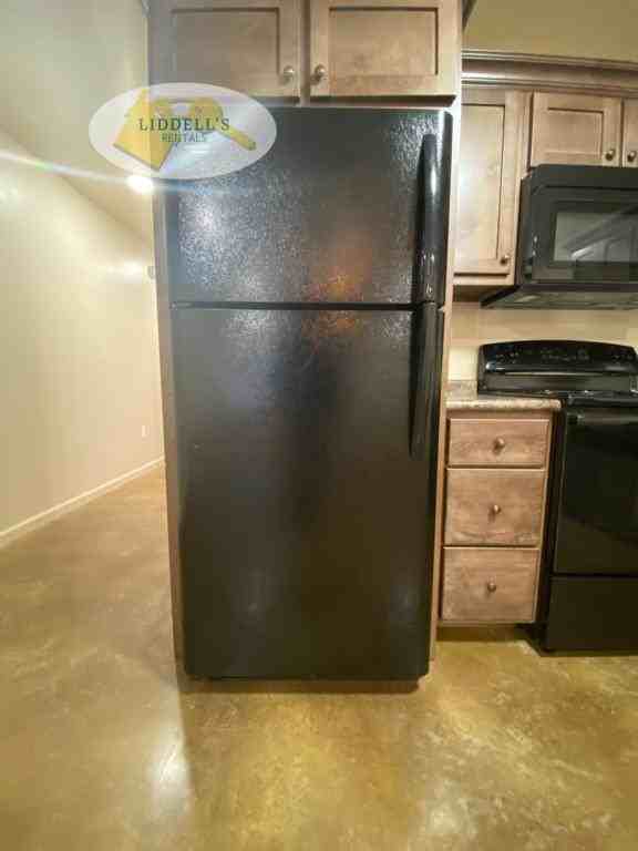 316 West Locust Street - Photo 5 of 13