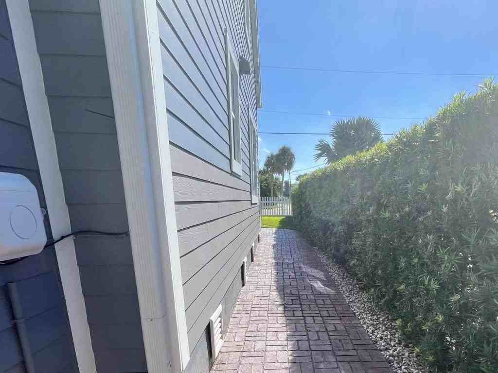 505 Silver Beach Avenue - Photo 4 of 29