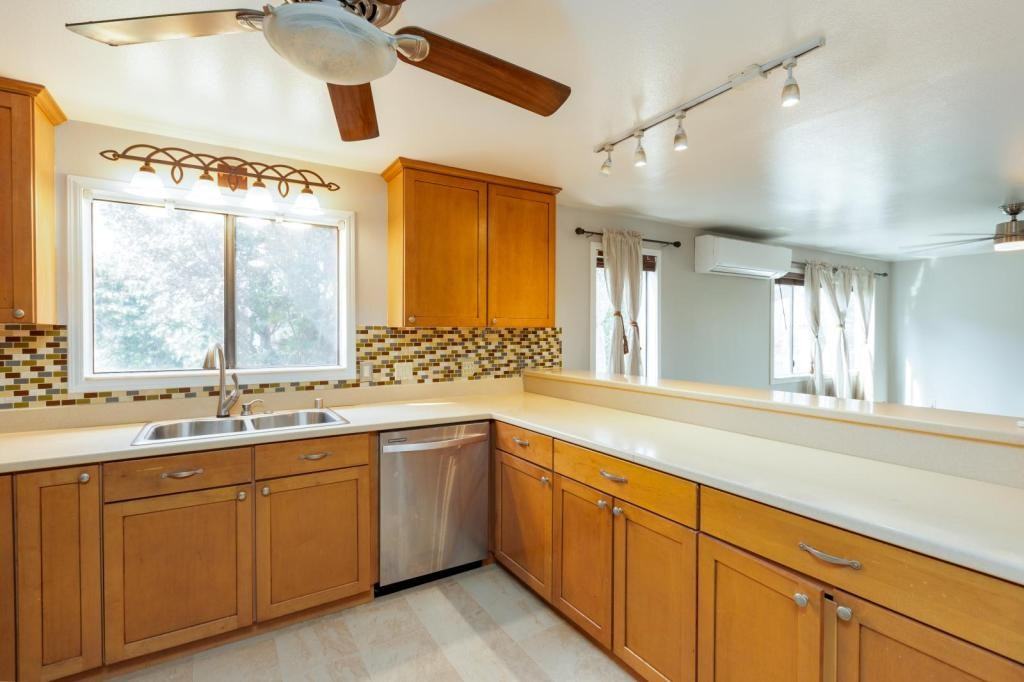 91-1048 Panapanapuhi St - Photo 7 of 33