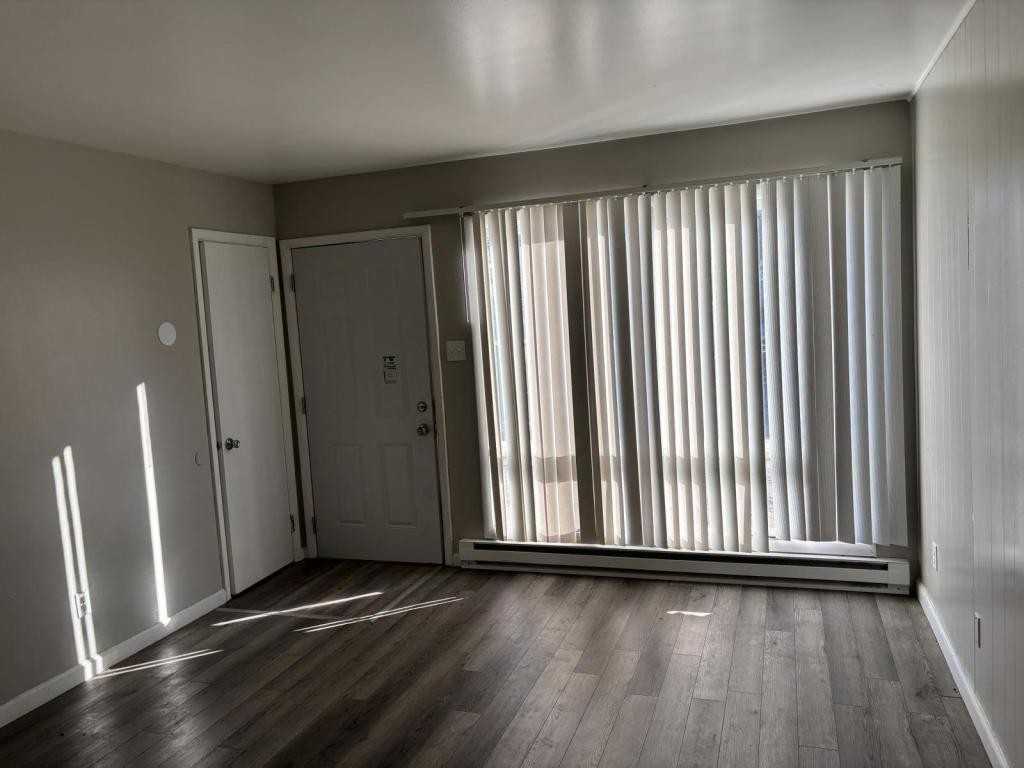 627 Bryan Avenue - Photo 2 of 7