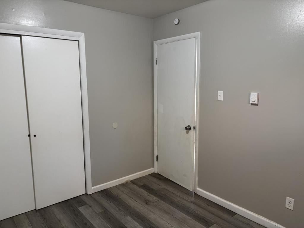 627 Bryan Avenue - Photo 5 of 7