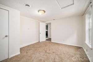 featured image of 707 N Forest Ave