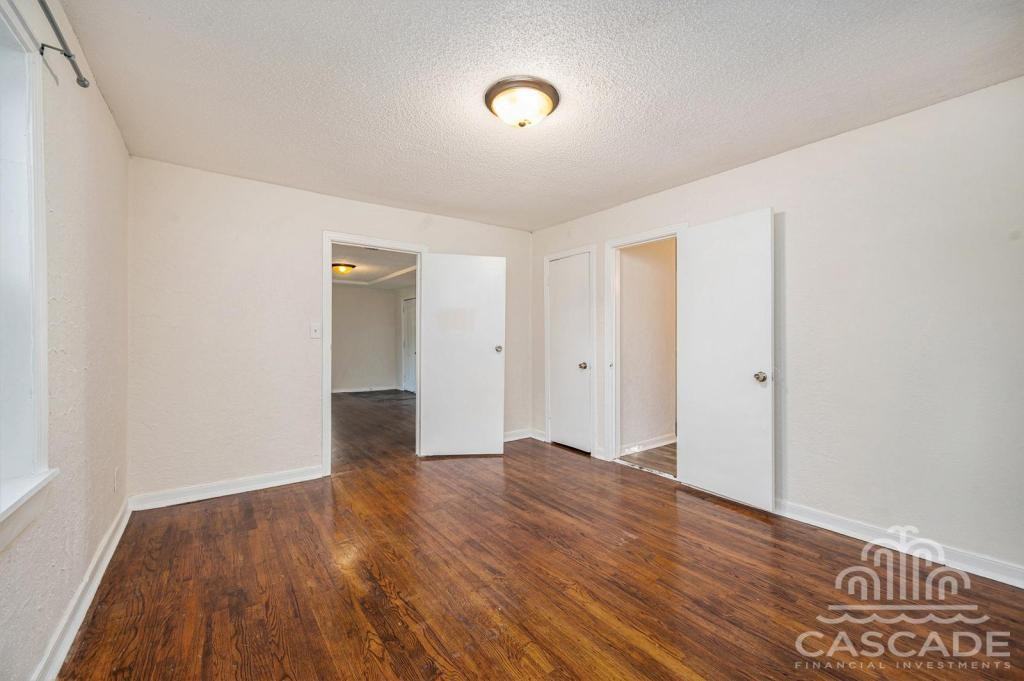 707 N Forest Ave - Photo 3 of 16