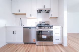 274 40th Street Way - Photo 1 of 1