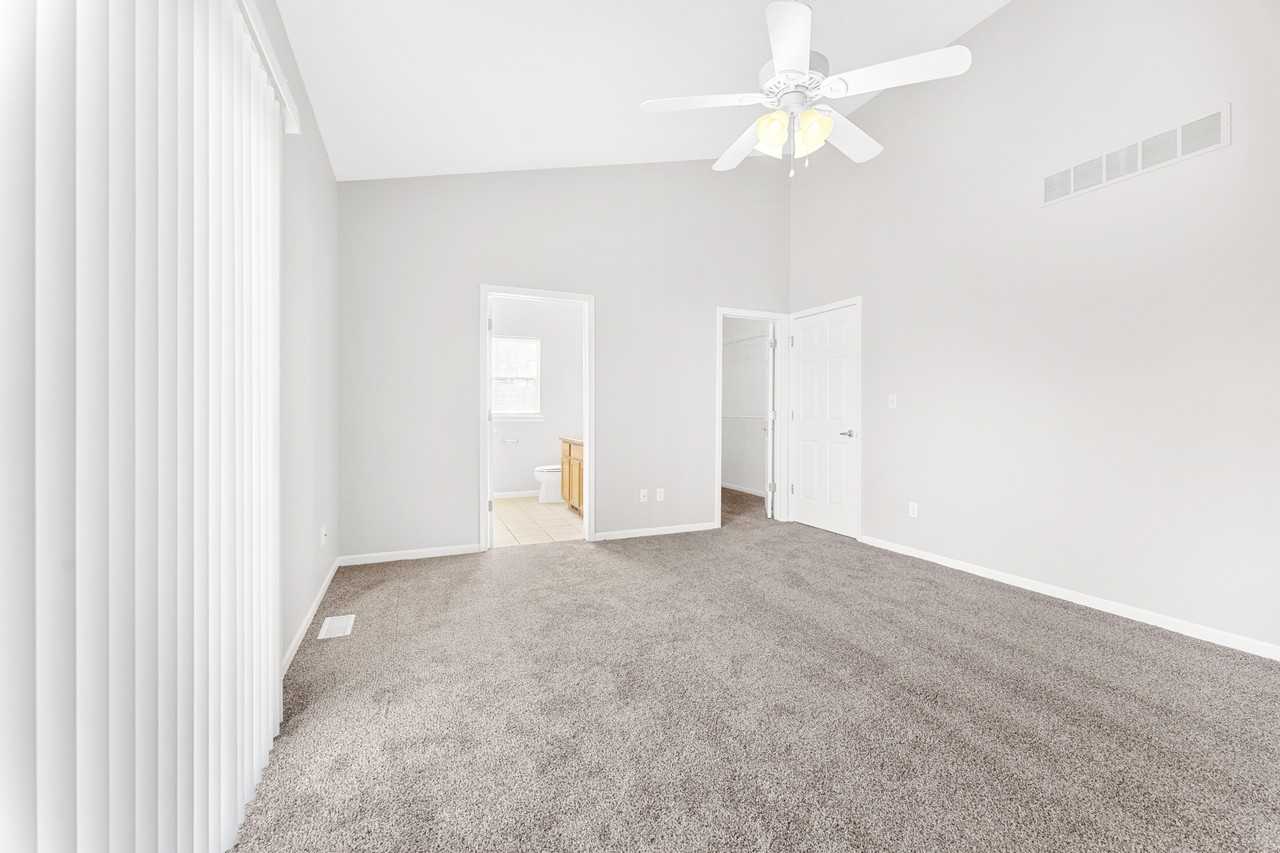 2885 2855, 2865, 2875,5Th St. #2885 - Photo 2 of 17