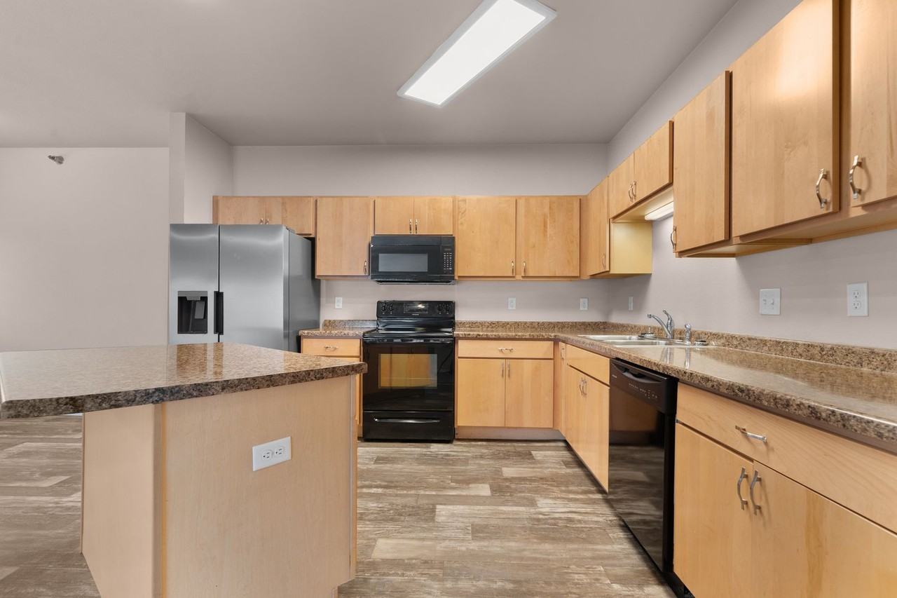 Stonebridge Villas - Photo 6 of 21