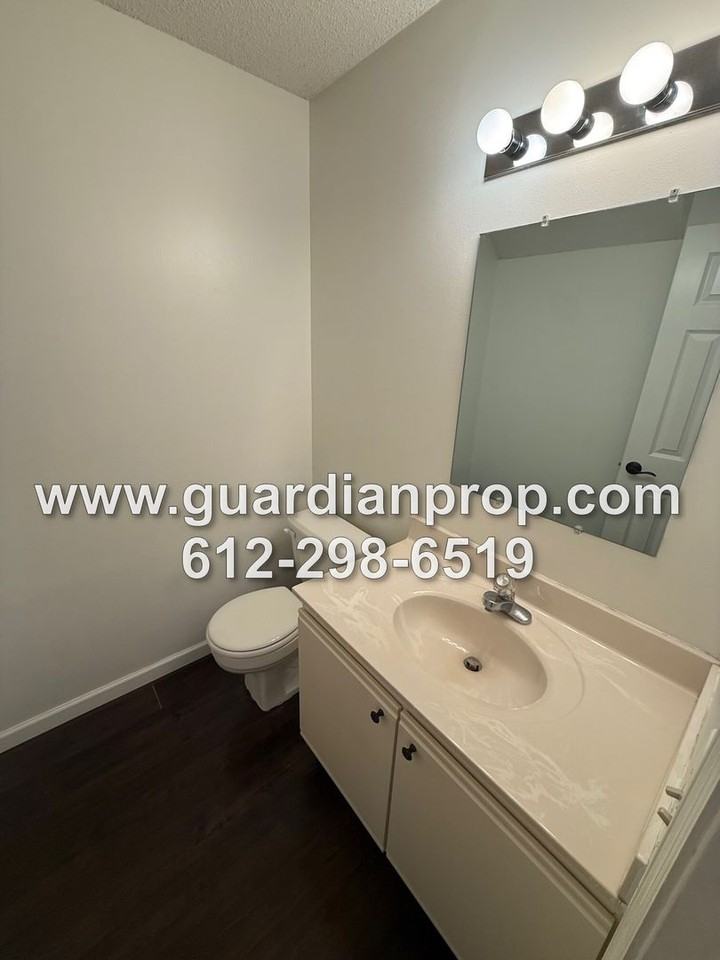 2739 Mallard Dr - Photo 7 of 15