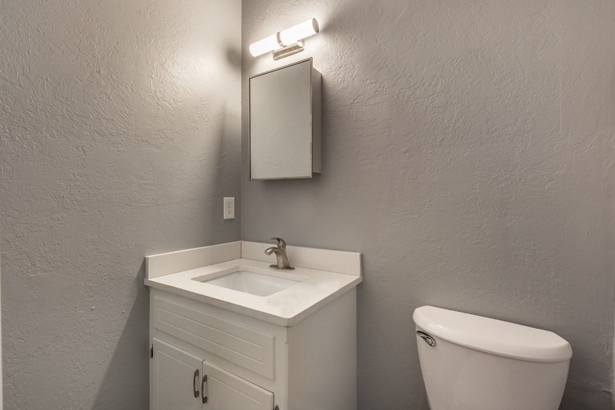 13817 N Everest Ave - Photo 6 of 13