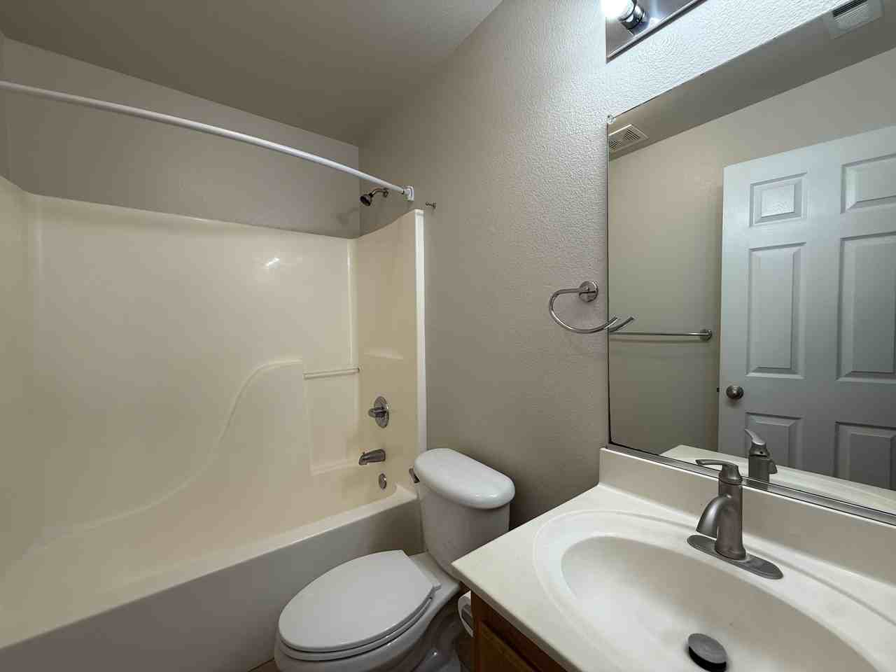 2708 Ceanothus Ave #1 - Photo 6 of 14