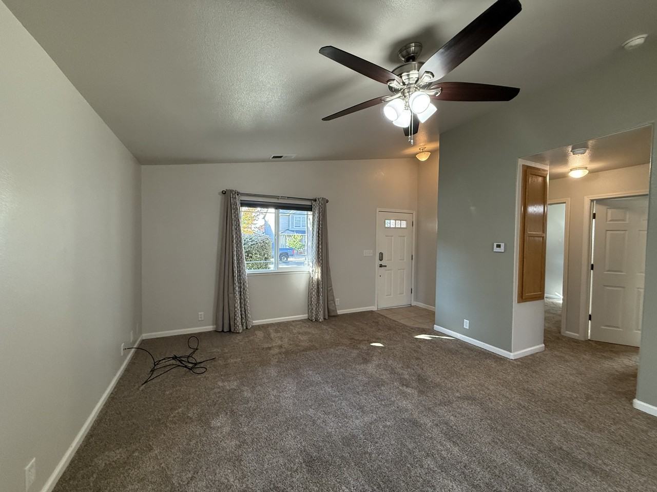 2708 Ceanothus Ave #1 - Photo 4 of 14