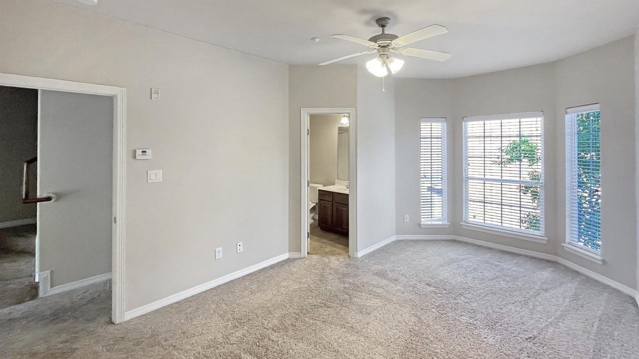 1198 Jones Street #2903 - Photo 2 of 14